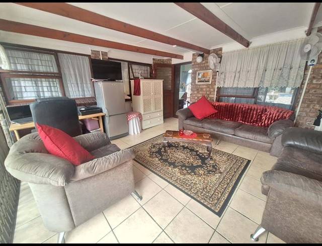 3 BEDROOM HOUSE FOR SALE IN HARTENBOS